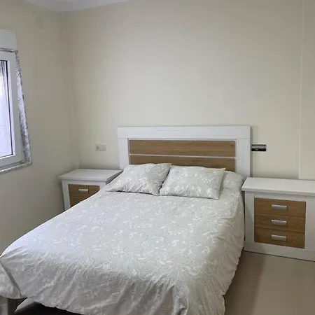 Piso Morrina En Centro Camarinas